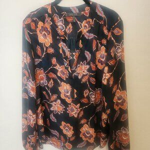 BCBGMAXAZRIA Printed Floral Blouse with Long Sleeves Size Large PRE-OWNED